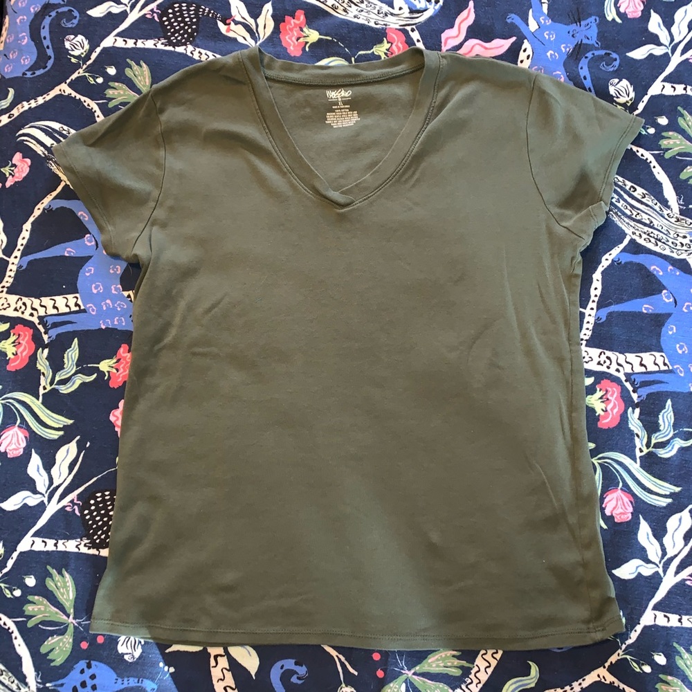 Army Green V Neck T-Shirt